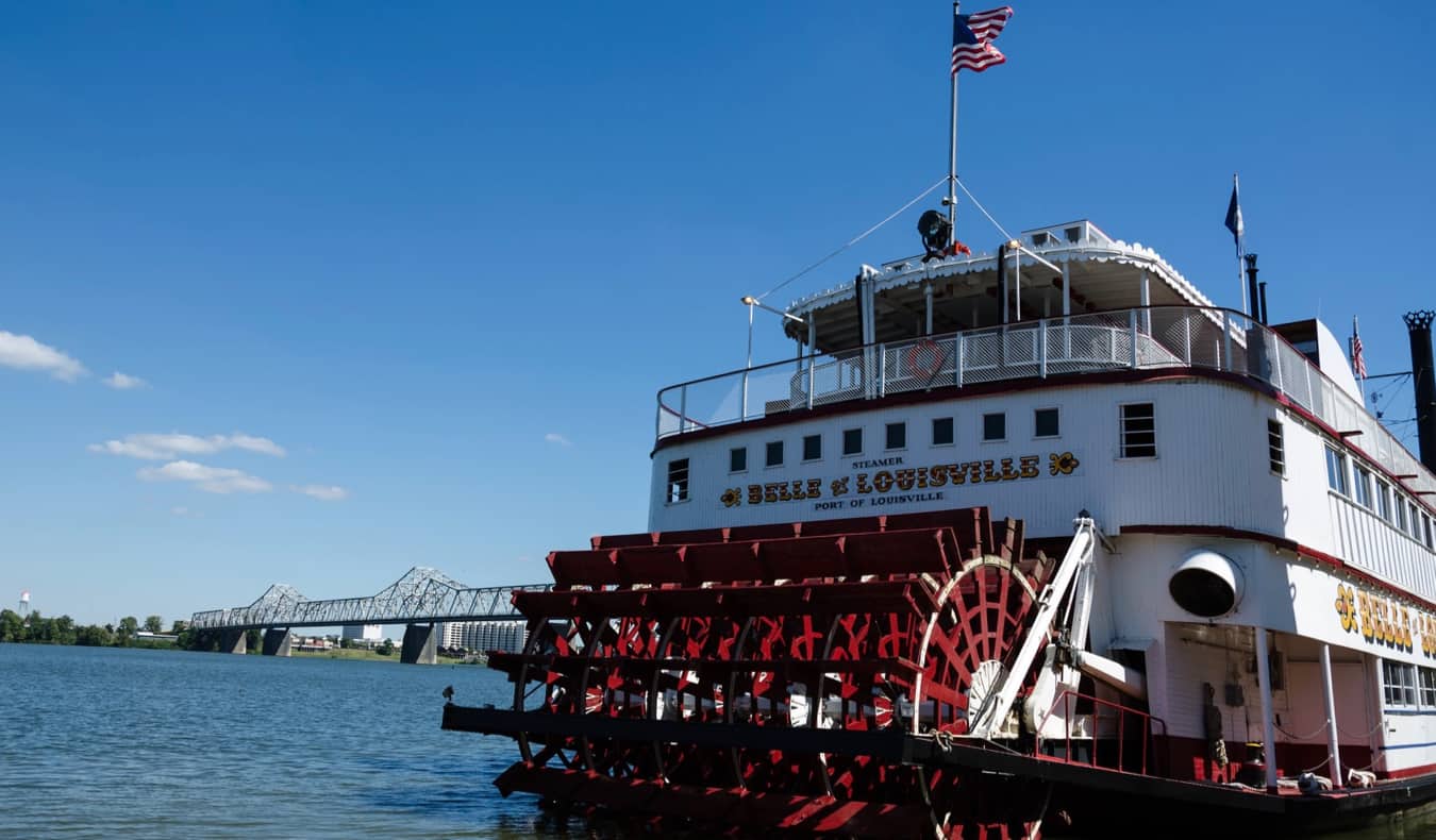 An old steamboat docked on the river in Louisville, USA