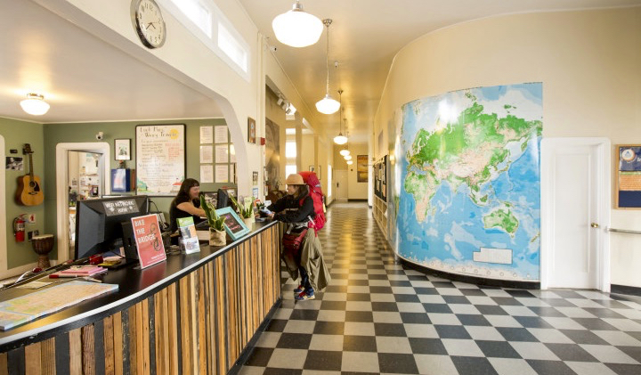 The front desk and lobby of the HI hostel at Fisherman's Wharf in San Francisco, USA