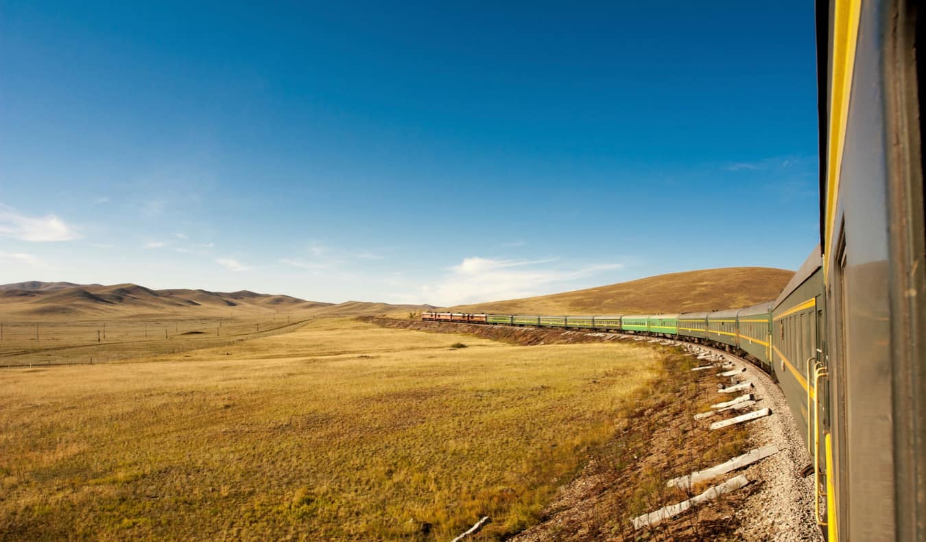 穿越草原的俄罗斯西伯利亚大铁路