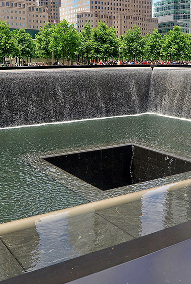 位于美国纽约的911纪念碑