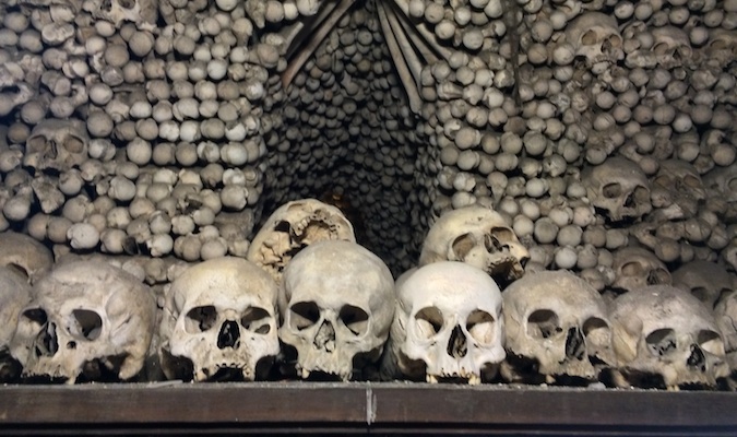年代kulls at the sedlec ossuary in kutna hora