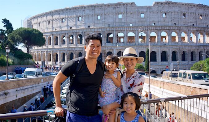 意大利罗马的一个家庭