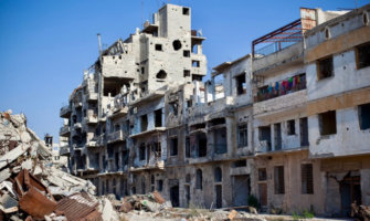 这是叙利亚众多受损建筑中的一座