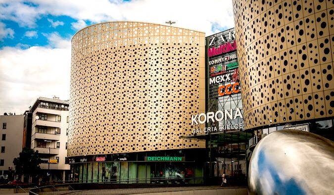 一位购物中心的图片在瑞典