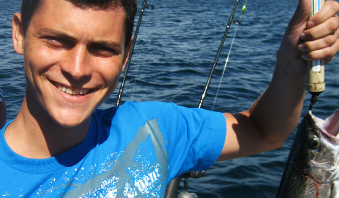在新西兰陶波学习钓鱼