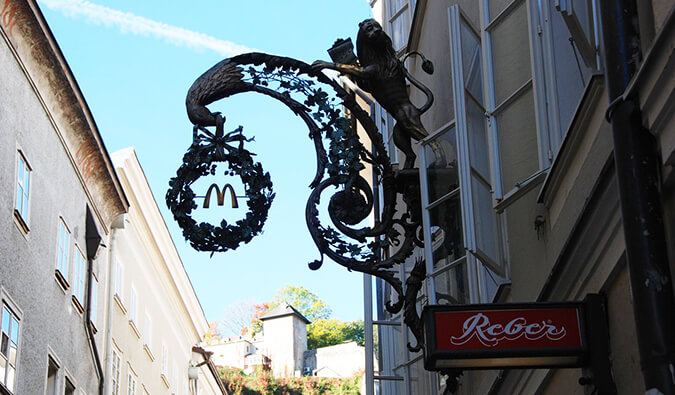 麦当劳在欧洲的标识